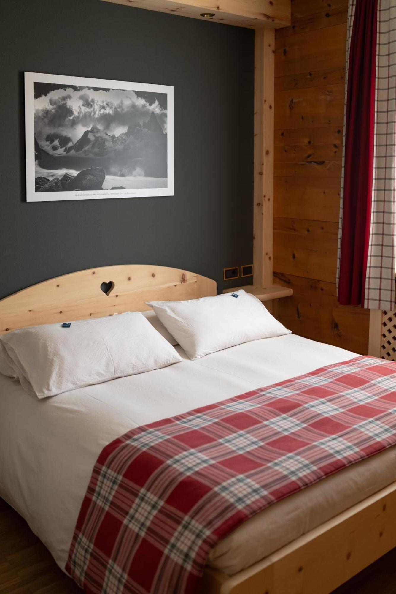 Hotel Meuble Garni Della Contea 3*